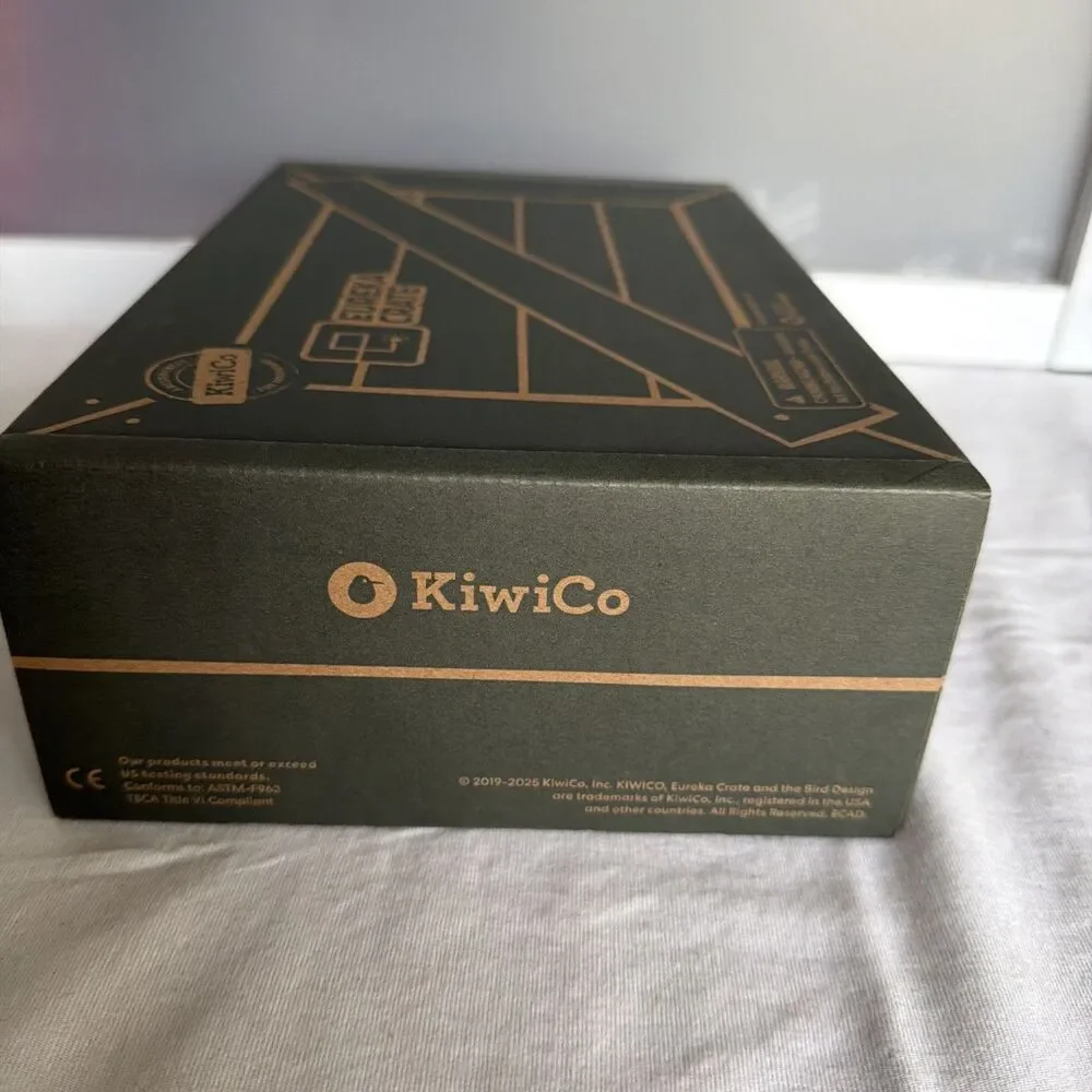 KiwiCo Build Your Own Card Shuffling Machine Project, 12-16+ New In Box Sealed